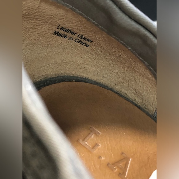 L.A.M.B. Taupe Gray Suede Palma Lug Sole PeepToe Heels NEW IN BOX,Women’s Size 6 - Picture 5 of 11